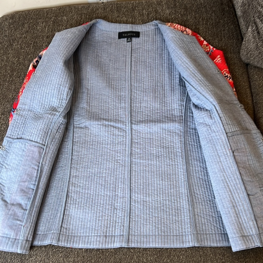 TALBOTS MIXED PATTERN QUILTED FLORAL JACKET SIZE XS NWOT - Picture 7 of 13